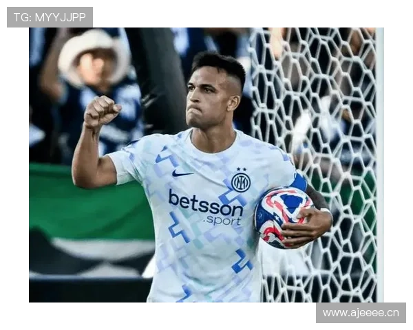 国际米兰进攻依赖劳塔罗高效表现,当前单一战术风格对赛季走势形成制约 国际米兰进攻依赖劳塔罗高效表现,当前单一战术风格对赛季走势形成制约