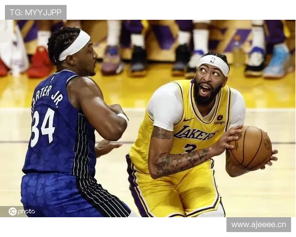 拉塞尔篮下防守效率远超 contemporaries 改变历史内线打法